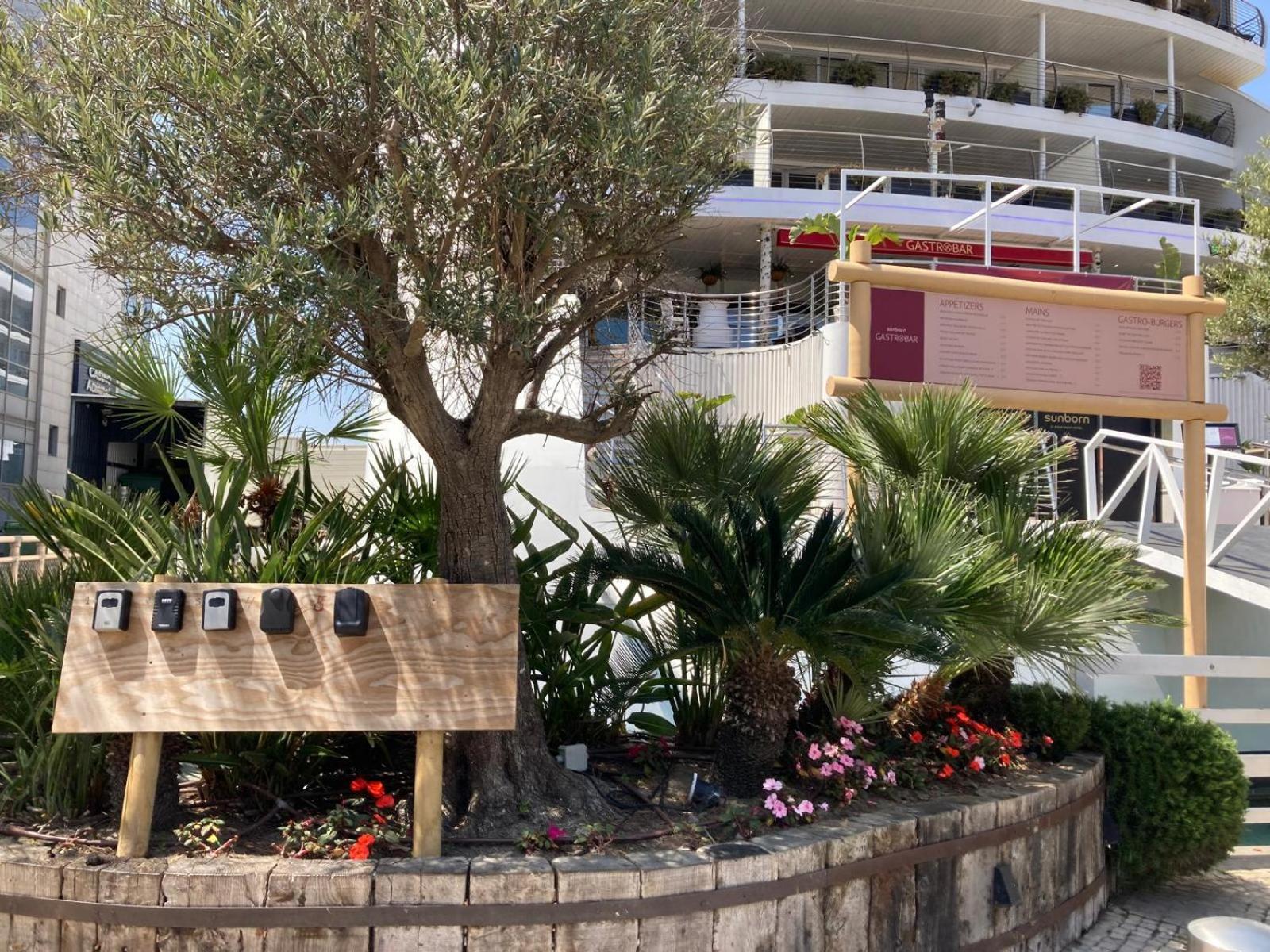 Marina Club Luxury Private Studio With Pool And Incredible Views Gibraltar Luaran gambar