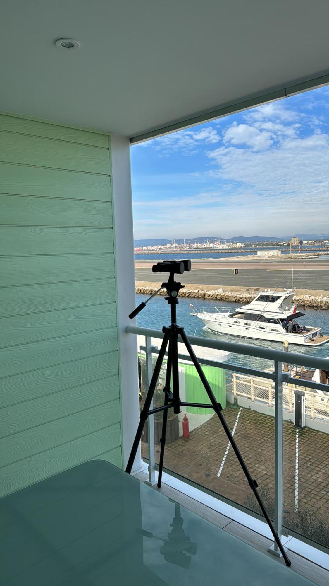 Marina Club Luxury Private Studio With Pool And Incredible Views Gibraltar Luaran gambar
