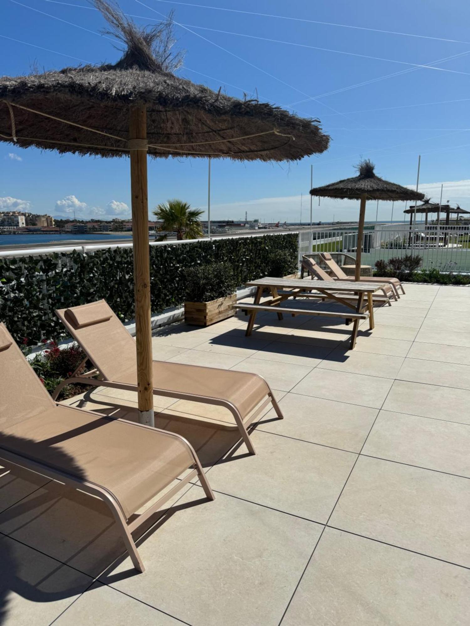 Marina Club Luxury Private Studio With Pool And Incredible Views Gibraltar Luaran gambar
